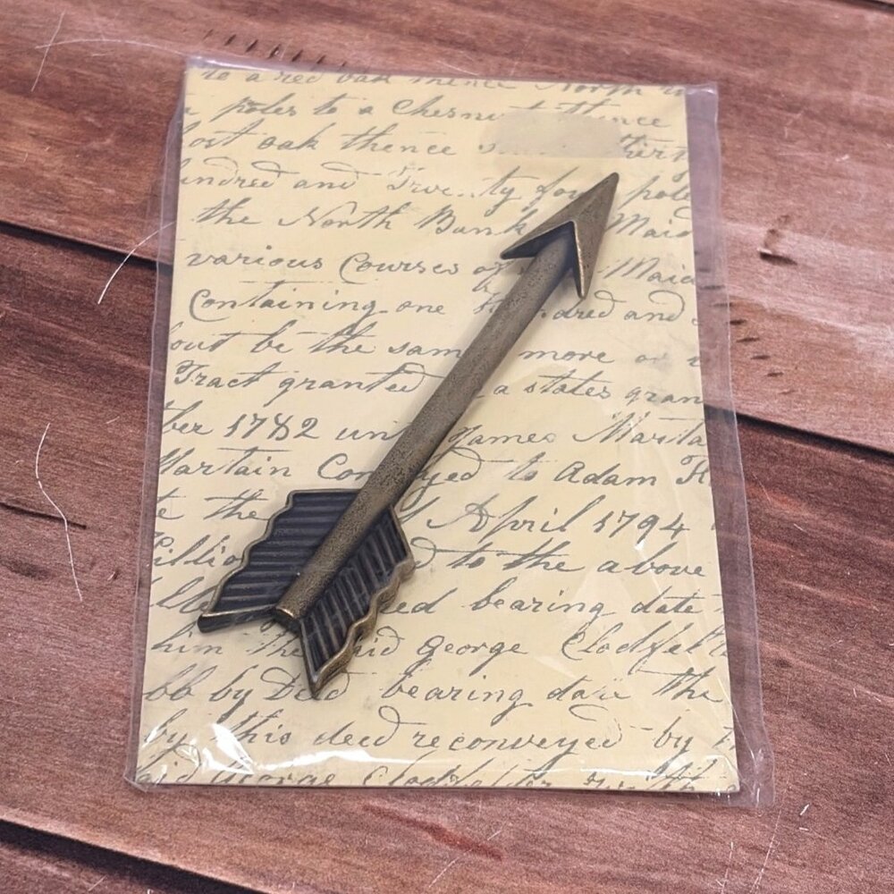 MICHAEL'S 384730 Large Metal Icon Arrow EMBELLISHMENT Gold & Black